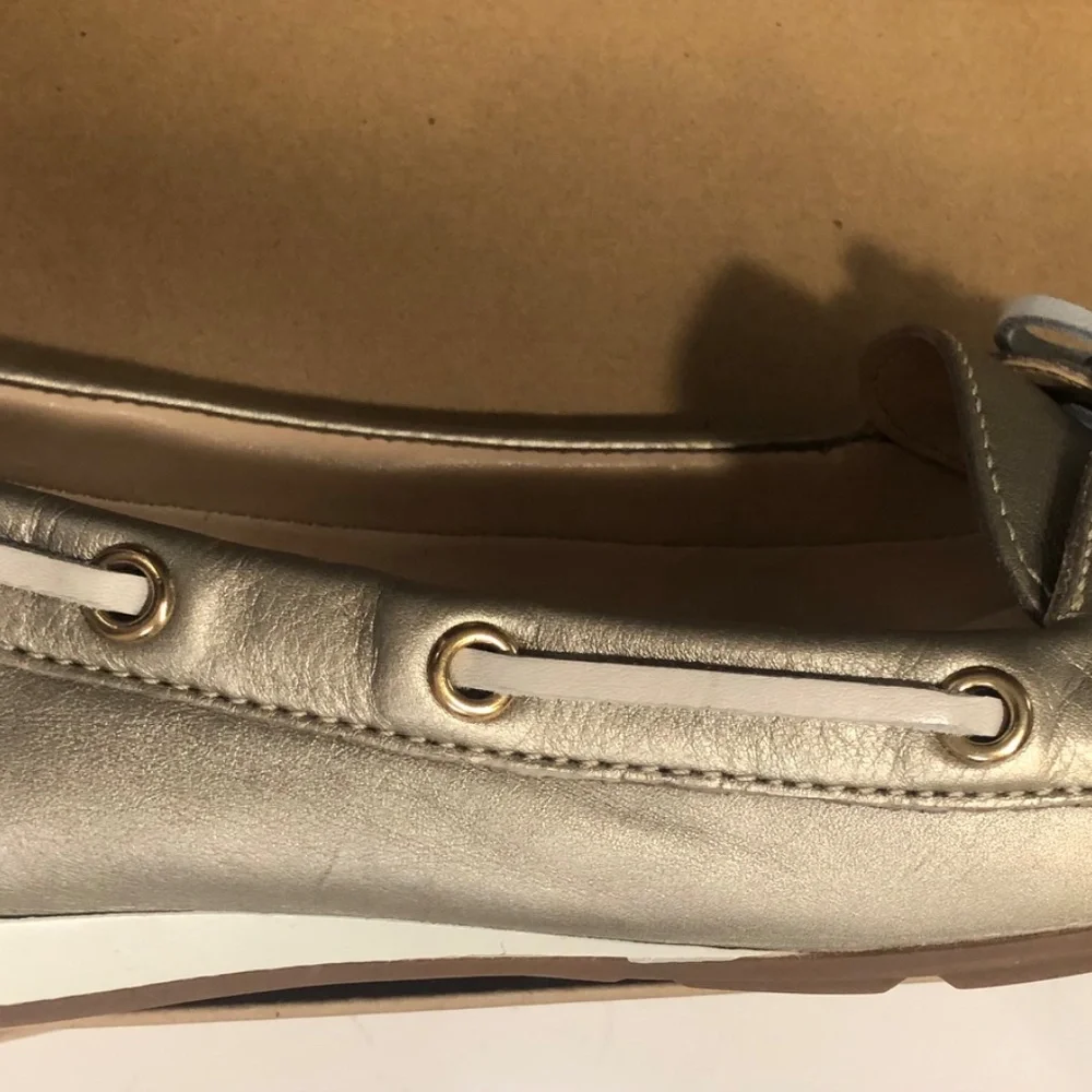 Cole Haan Tali Boat Shoe, Gold, Sz10 - Picture 3 of 8